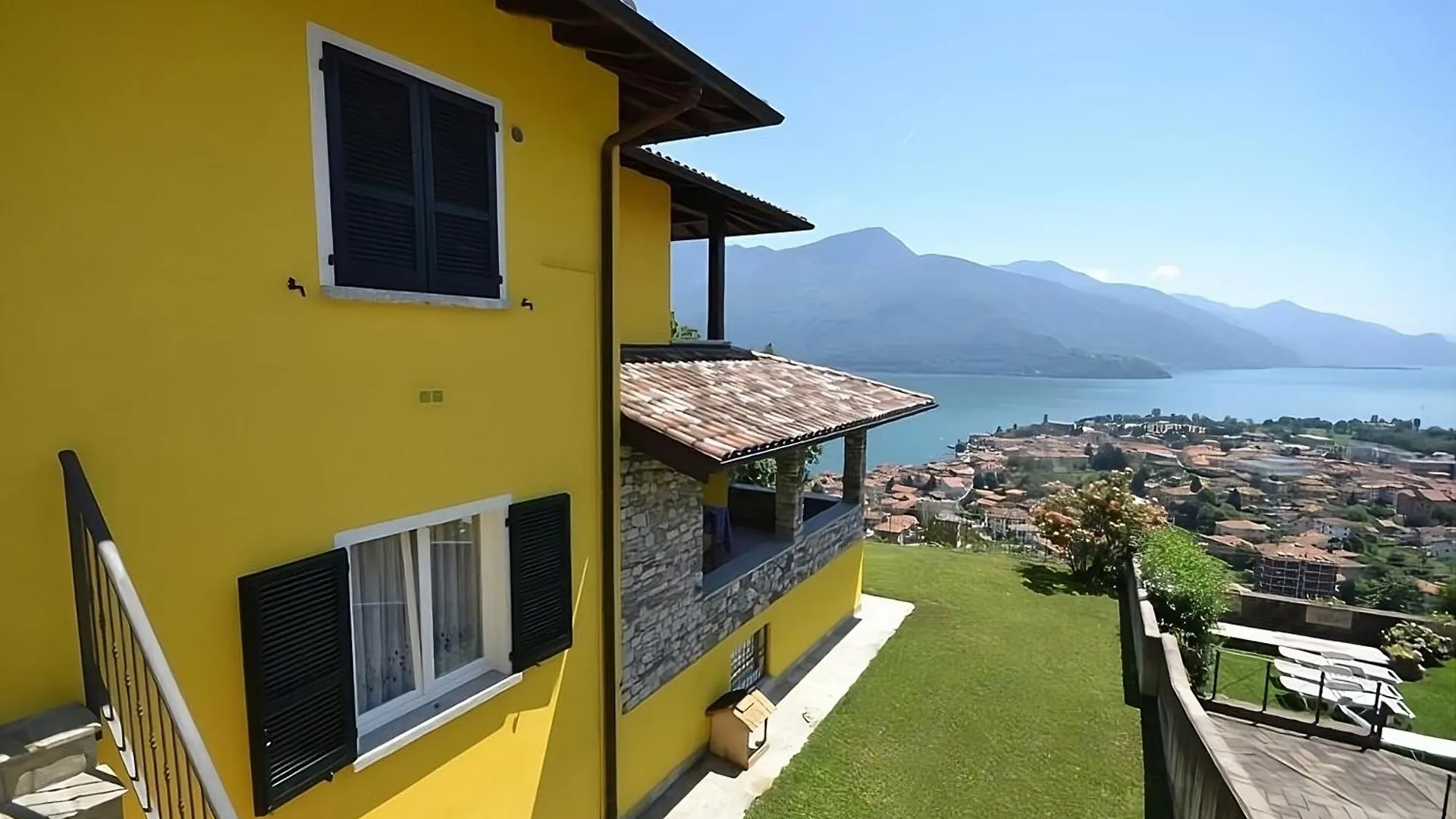 Appartamento Aneris Gravedona Italië